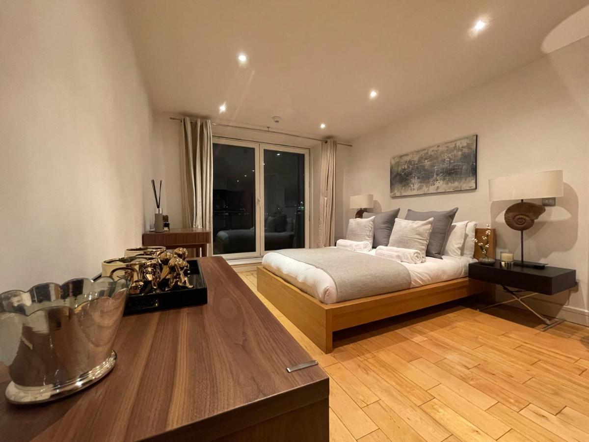 Stunning Westminster Apartment - 9 Albert Лондон Екстер'єр фото